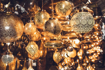 Elegant Brass Chandelier – Timeless Lighting Solutions