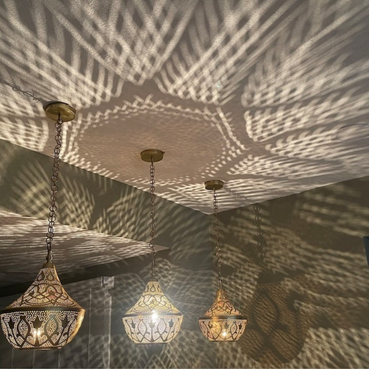 BRASS CEILING LIGHT - YUSSRA