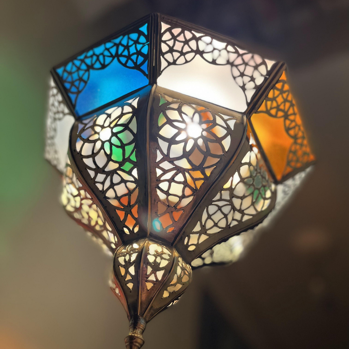 Iconic Glass Lantern- Moroccan Style - Reflect a Colorful design - Ideal to use in Outdoor garden and Indoor Lighting Decor