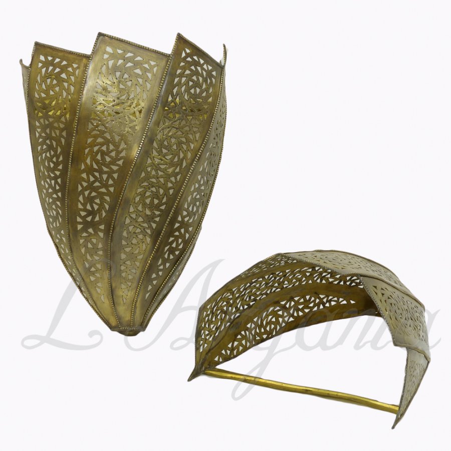 Wall Sconces with Antique Design, Reflect a beautiful geometric pattern on wall - Luxury for home & Business decoration