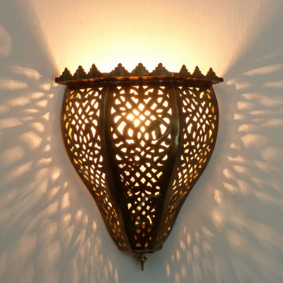 Wall Sconces with Warm Light, Reflect a beautiful geometric pattern on wall - Luxury for home & Business decoration